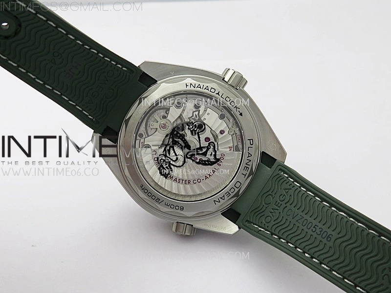 Planet Ocean 600M 43.5mm Green Ceramic Bezel SS VSF 1:1 Best Edition Silver Dial on Green Rubber Strap A8900